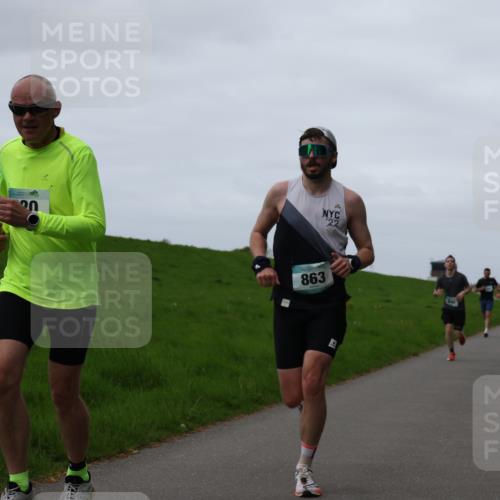 04.05.2025 - 8. Wedeler Halbmarathon Yannick Fuchs http://msf.ph/oto/7832800 04.05.2025 11:21:26 Laufen 20, 22, 863 meine-sportfotos.de