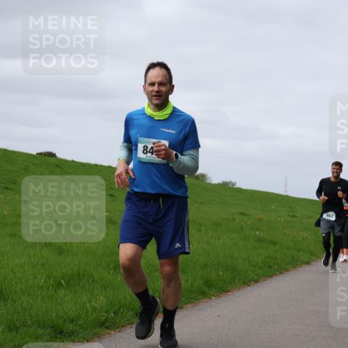 04.05.2025 - 8. Wedeler Halbmarathon Yannick Fuchs http://msf.ph/oto/7832810 04.05.2025 11:41:45 Laufen 84, 467, 233 meine-sportfotos.de