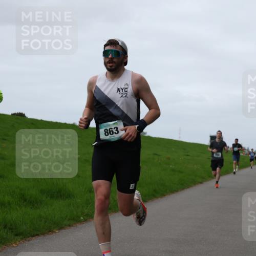 04.05.2025 - 8. Wedeler Halbmarathon Yannick Fuchs http://msf.ph/oto/7832816 04.05.2025 11:21:27 Laufen 0, 22, 863, 640 meine-sportfotos.de