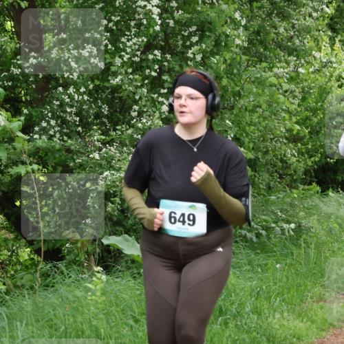 04.05.2025 - 8. Wedeler Halbmarathon Lena Gebhardt http://msf.ph/oto/7832891 04.05.2025 11:20:43 Laufen 649 meine-sportfotos.de