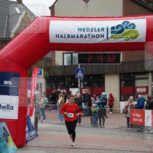 04.05.2025 - 8. Wedeler Halbmarathon Felixshl http://msf.ph/oto/7832908 04.05.2025 12:15:30 Ziel 102 meine-sportfotos.de