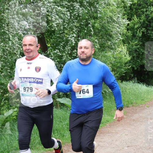 04.05.2025 - 8. Wedeler Halbmarathon Lena Gebhardt http://msf.ph/oto/7832921 04.05.2025 11:20:45 Laufen 979, 764, 148 meine-sportfotos.de