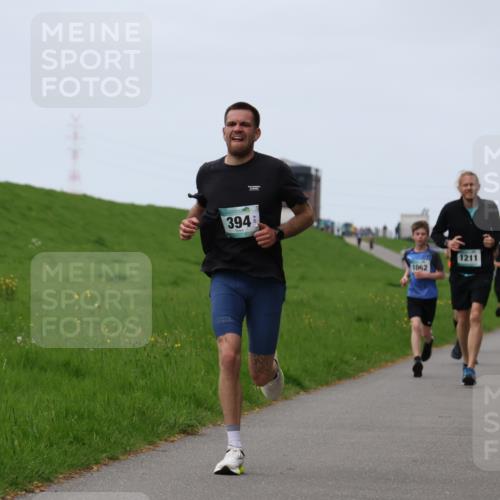 04.05.2025 - 8. Wedeler Halbmarathon Yannick Fuchs http://msf.ph/oto/7832938 04.05.2025 11:21:31 Laufen 394, 1062, 1211 meine-sportfotos.de