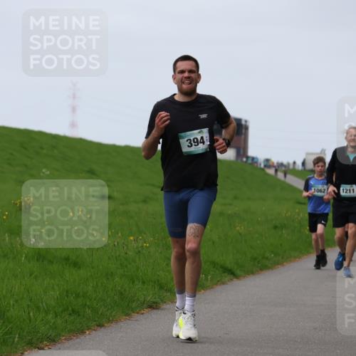 04.05.2025 - 8. Wedeler Halbmarathon Yannick Fuchs http://msf.ph/oto/7832948 04.05.2025 11:21:31 Laufen 394, 1062, 1211 meine-sportfotos.de