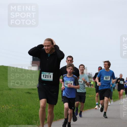 04.05.2025 - 8. Wedeler Halbmarathon Yannick Fuchs http://msf.ph/oto/7833017 04.05.2025 11:21:35 Laufen 1211, 1, 9, 204, 557 meine-sportfotos.de