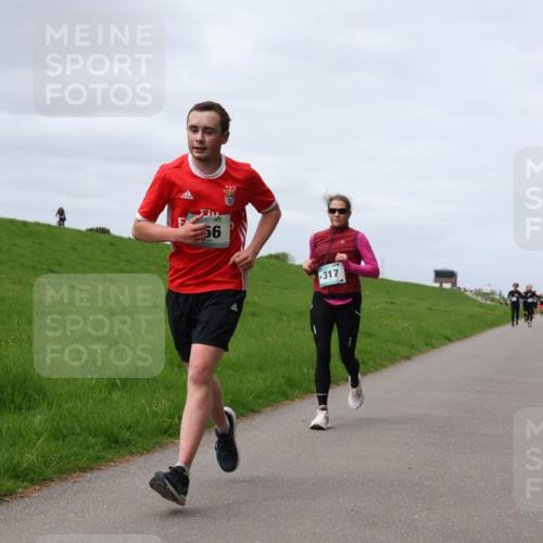04.05.2025 - 8. Wedeler Halbmarathon Yannick Fuchs http://msf.ph/oto/7833020 04.05.2025 11:41:53 Laufen 56, 317 meine-sportfotos.de