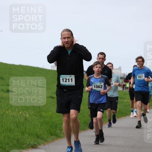 04.05.2025 - 8. Wedeler Halbmarathon Yannick Fuchs http://msf.ph/oto/7833034 04.05.2025 11:21:36 Laufen 1211, 1062, 557 meine-sportfotos.de