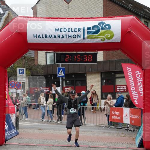04.05.2025 - 8. Wedeler Halbmarathon Felixshl http://msf.ph/oto/7833051 04.05.2025 12:15:36 Ziel 102, 276, 675 meine-sportfotos.de
