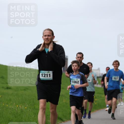 04.05.2025 - 8. Wedeler Halbmarathon Yannick Fuchs http://msf.ph/oto/7833059 04.05.2025 11:21:36 Laufen 1211, 1062, 204, 557 meine-sportfotos.de