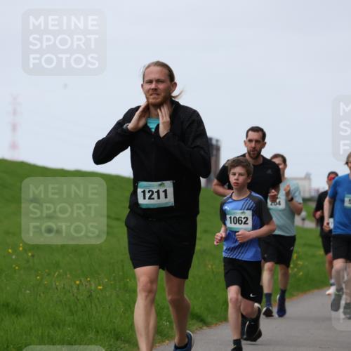 04.05.2025 - 8. Wedeler Halbmarathon Yannick Fuchs http://msf.ph/oto/7833063 04.05.2025 11:21:36 Laufen 1211, 1062, 557 meine-sportfotos.de