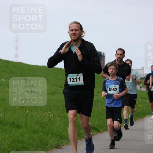 04.05.2025 - 8. Wedeler Halbmarathon Yannick Fuchs http://msf.ph/oto/7833066 04.05.2025 11:21:36 Laufen 1211, 1062, 557 meine-sportfotos.de