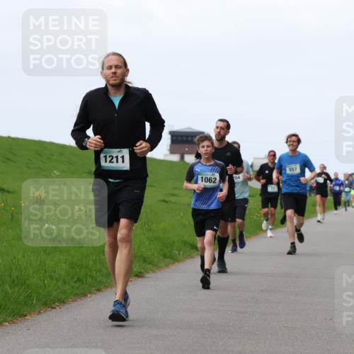 04.05.2025 - 8. Wedeler Halbmarathon Yannick Fuchs http://msf.ph/oto/7833099 04.05.2025 11:21:37 Laufen 1211, 1062, 204, 557 meine-sportfotos.de