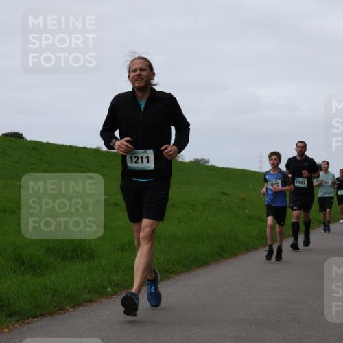 04.05.2025 - 8. Wedeler Halbmarathon Yannick Fuchs http://msf.ph/oto/7833143 04.05.2025 11:21:39 Laufen 1211, 557, 1062, 1183, 204 meine-sportfotos.de