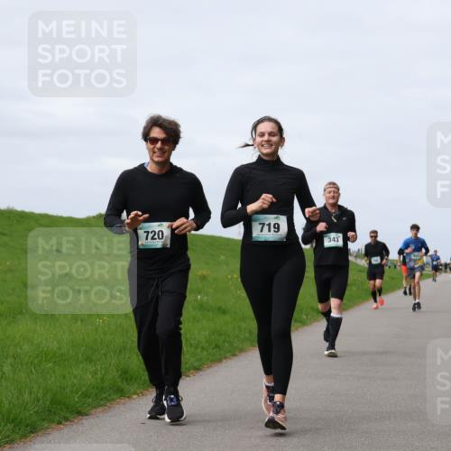 04.05.2025 - 8. Wedeler Halbmarathon Yannick Fuchs http://msf.ph/oto/7833163 04.05.2025 11:42:08 Laufen 720, 719, 343 meine-sportfotos.de