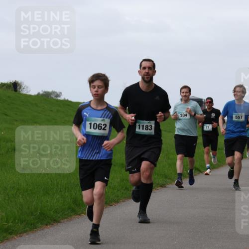 04.05.2025 - 8. Wedeler Halbmarathon Yannick Fuchs http://msf.ph/oto/7833172 04.05.2025 11:21:41 Laufen 1062, 1183, 204, 77, 557, 513 meine-sportfotos.de
