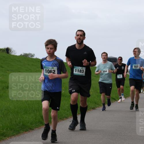 04.05.2025 - 8. Wedeler Halbmarathon Yannick Fuchs http://msf.ph/oto/7833179 04.05.2025 11:21:41 Laufen 1062, 1183, 204, 77, 557 meine-sportfotos.de