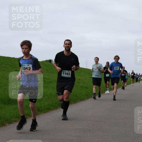 04.05.2025 - 8. Wedeler Halbmarathon Yannick Fuchs http://msf.ph/oto/7833233 04.05.2025 11:21:42 Laufen 1062, 1183, 204, 77, 557 meine-sportfotos.de