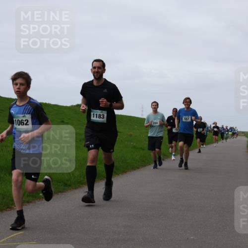 04.05.2025 - 8. Wedeler Halbmarathon Yannick Fuchs http://msf.ph/oto/7833243 04.05.2025 11:21:42 Laufen 1183, 204, 1062, 557 meine-sportfotos.de