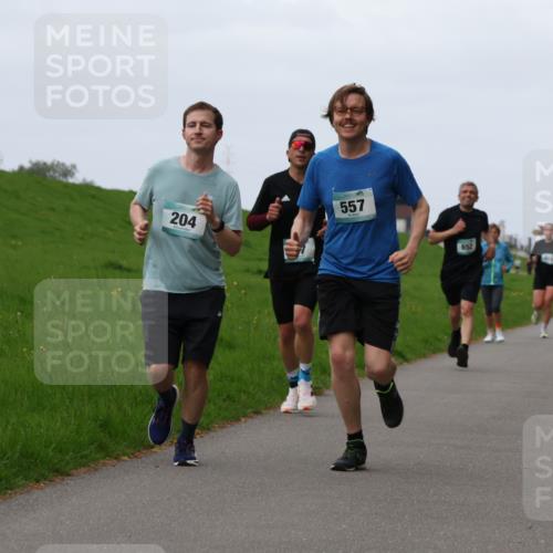 04.05.2025 - 8. Wedeler Halbmarathon Yannick Fuchs http://msf.ph/oto/7833271 04.05.2025 11:21:43 Laufen 204, 557, 652 meine-sportfotos.de