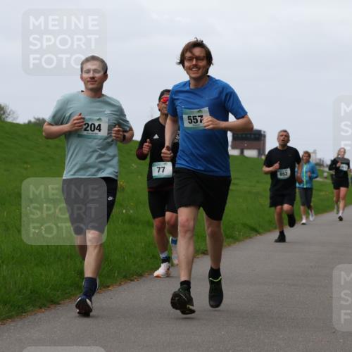 04.05.2025 - 8. Wedeler Halbmarathon Yannick Fuchs http://msf.ph/oto/7833305 04.05.2025 11:21:44 Laufen 204, 77, 3, 557, 652 meine-sportfotos.de