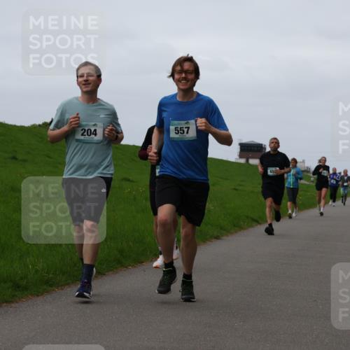 04.05.2025 - 8. Wedeler Halbmarathon Yannick Fuchs http://msf.ph/oto/7833338 04.05.2025 11:21:45 Laufen 204, 557, 65 meine-sportfotos.de
