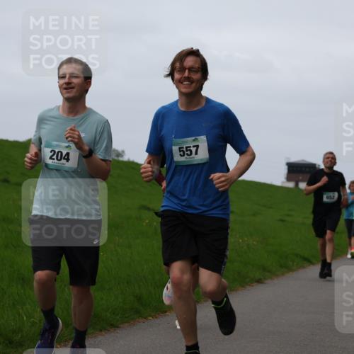 04.05.2025 - 8. Wedeler Halbmarathon Yannick Fuchs http://msf.ph/oto/7833341 04.05.2025 11:21:45 Laufen 204, 557, 652 meine-sportfotos.de