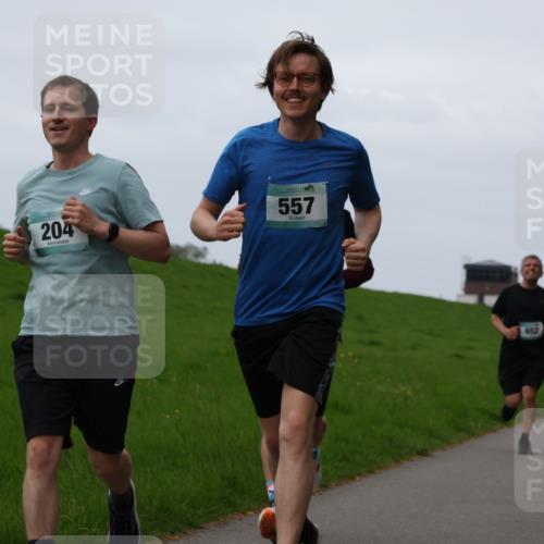 04.05.2025 - 8. Wedeler Halbmarathon Yannick Fuchs http://msf.ph/oto/7833352 04.05.2025 11:21:45 Laufen 204, 557, 652 meine-sportfotos.de