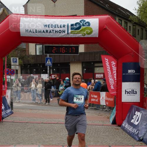 04.05.2025 - 8. Wedeler Halbmarathon Felixshl http://msf.ph/oto/7833358 04.05.2025 12:16:15 Ziel 797 meine-sportfotos.de
