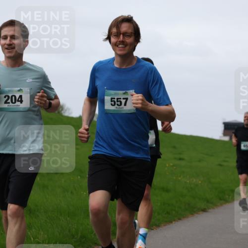 04.05.2025 - 8. Wedeler Halbmarathon Yannick Fuchs http://msf.ph/oto/7833364 04.05.2025 11:21:45 Laufen 204, 557, 652 meine-sportfotos.de
