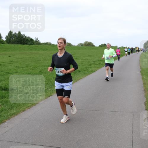 04.05.2025 - 8. Wedeler Halbmarathon Lena Gebhardt http://msf.ph/oto/7833384 04.05.2025 11:22:05 Laufen 113, 656 meine-sportfotos.de