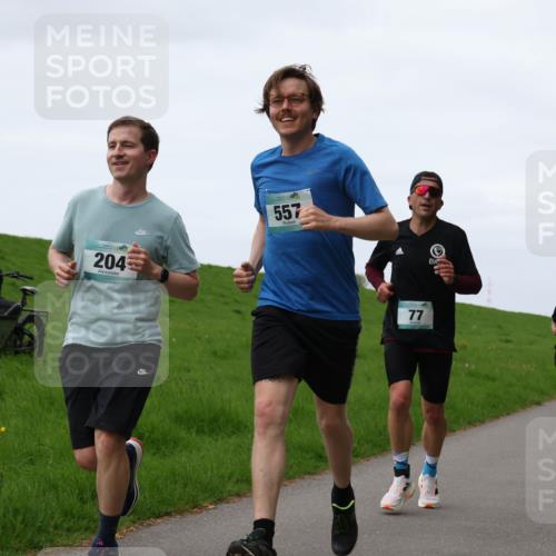 04.05.2025 - 8. Wedeler Halbmarathon Yannick Fuchs http://msf.ph/oto/7833394 04.05.2025 11:21:46 Laufen 204, 557, 77, 652 meine-sportfotos.de