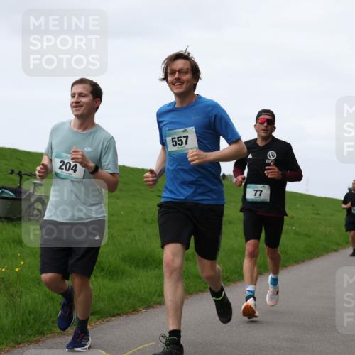 04.05.2025 - 8. Wedeler Halbmarathon Yannick Fuchs http://msf.ph/oto/7833399 04.05.2025 11:21:46 Laufen 204, 557, 77 meine-sportfotos.de