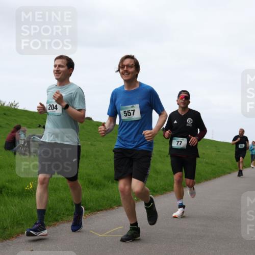 04.05.2025 - 8. Wedeler Halbmarathon Yannick Fuchs http://msf.ph/oto/7833403 04.05.2025 11:21:47 Laufen 204, 557, 77 meine-sportfotos.de