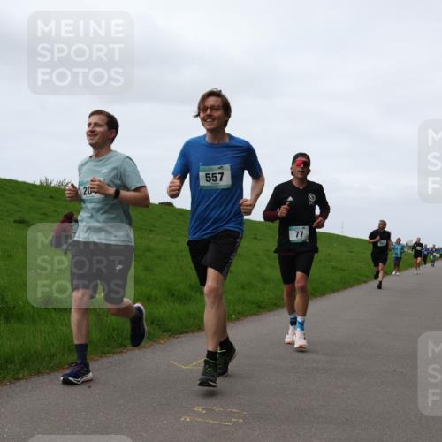 04.05.2025 - 8. Wedeler Halbmarathon Yannick Fuchs http://msf.ph/oto/7833410 04.05.2025 11:21:47 Laufen 20, 557, 77 meine-sportfotos.de