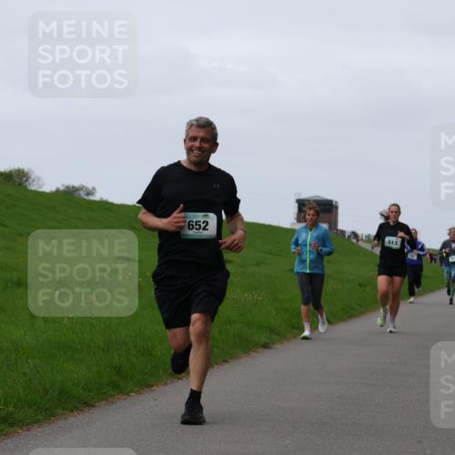 04.05.2025 - 8. Wedeler Halbmarathon Yannick Fuchs http://msf.ph/oto/7833459 04.05.2025 11:21:49 Laufen 652, 513 meine-sportfotos.de