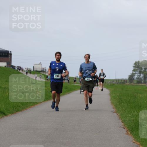 04.05.2025 - 8. Wedeler Halbmarathon Yannick Fuchs http://msf.ph/oto/7833500 04.05.2025 11:42:25 Laufen 240, 438 meine-sportfotos.de