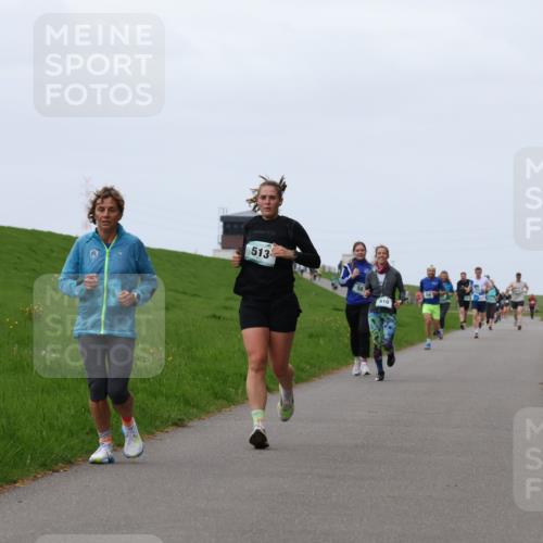 04.05.2025 - 8. Wedeler Halbmarathon Yannick Fuchs http://msf.ph/oto/7833524 04.05.2025 11:21:52 Laufen 513, 910 meine-sportfotos.de