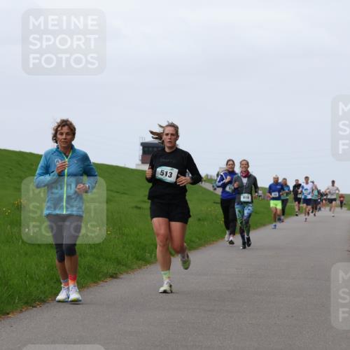 04.05.2025 - 8. Wedeler Halbmarathon Yannick Fuchs http://msf.ph/oto/7833526 04.05.2025 11:21:52 Laufen 513, 910 meine-sportfotos.de