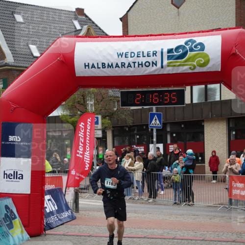 04.05.2025 - 8. Wedeler Halbmarathon Felixshl http://msf.ph/oto/7833549 04.05.2025 12:16:32 Ziel 1163 meine-sportfotos.de