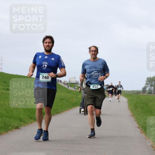 04.05.2025 - 8. Wedeler Halbmarathon Yannick Fuchs http://msf.ph/oto/7833563 04.05.2025 11:42:32 Laufen 240, 438 meine-sportfotos.de