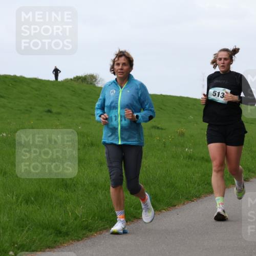 04.05.2025 - 8. Wedeler Halbmarathon Yannick Fuchs http://msf.ph/oto/7833572 04.05.2025 11:21:54 Laufen 513, 910 meine-sportfotos.de
