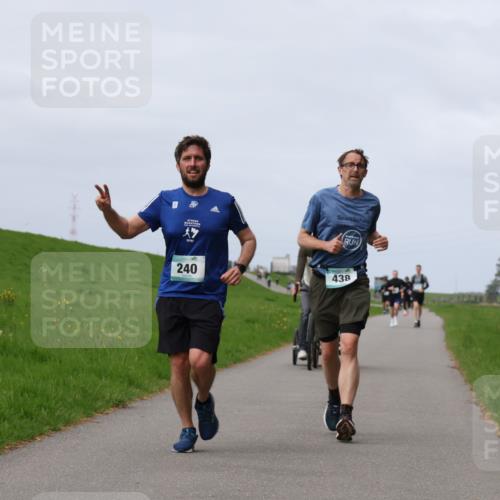 04.05.2025 - 8. Wedeler Halbmarathon Yannick Fuchs http://msf.ph/oto/7833575 04.05.2025 11:42:32 Laufen 240, 438 meine-sportfotos.de