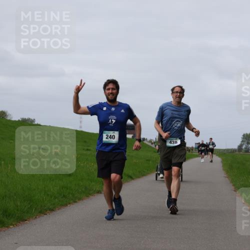 04.05.2025 - 8. Wedeler Halbmarathon Yannick Fuchs http://msf.ph/oto/7833588 04.05.2025 11:42:33 Laufen 240, 438 meine-sportfotos.de