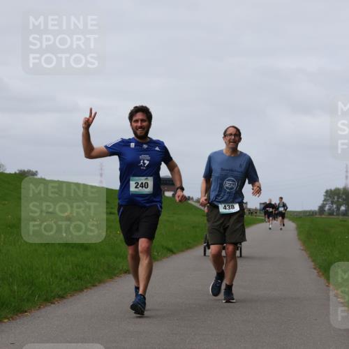 04.05.2025 - 8. Wedeler Halbmarathon Yannick Fuchs http://msf.ph/oto/7833594 04.05.2025 11:42:33 Laufen 240, 438 meine-sportfotos.de