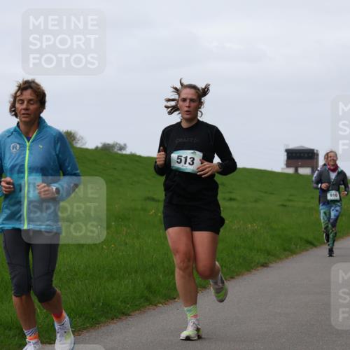 04.05.2025 - 8. Wedeler Halbmarathon Yannick Fuchs http://msf.ph/oto/7833596 04.05.2025 11:21:55 Laufen 513, 910 meine-sportfotos.de