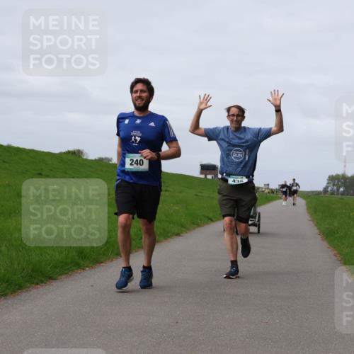 04.05.2025 - 8. Wedeler Halbmarathon Yannick Fuchs http://msf.ph/oto/7833625 04.05.2025 11:42:34 Laufen 240, 43 meine-sportfotos.de