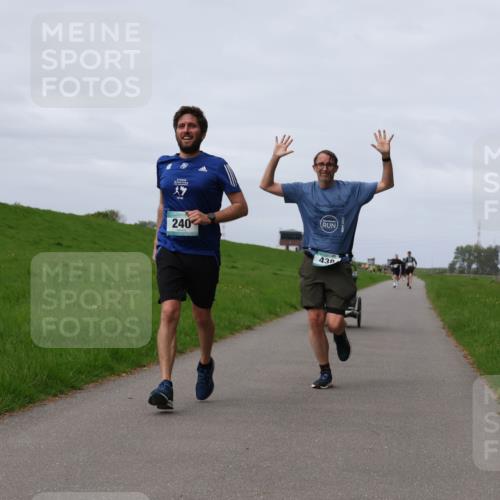 04.05.2025 - 8. Wedeler Halbmarathon Yannick Fuchs http://msf.ph/oto/7833628 04.05.2025 11:42:34 Laufen 240, 439 meine-sportfotos.de