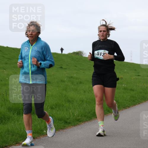 04.05.2025 - 8. Wedeler Halbmarathon Yannick Fuchs http://msf.ph/oto/7833630 04.05.2025 11:21:56 Laufen 513, 910 meine-sportfotos.de