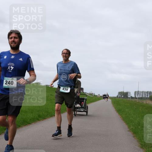 04.05.2025 - 8. Wedeler Halbmarathon Yannick Fuchs http://msf.ph/oto/7833657 04.05.2025 11:42:35 Laufen 240, 438 meine-sportfotos.de