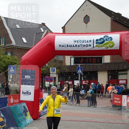 04.05.2025 - 8. Wedeler Halbmarathon Felixshl http://msf.ph/oto/7833709 04.05.2025 12:16:59 Ziel 716 meine-sportfotos.de